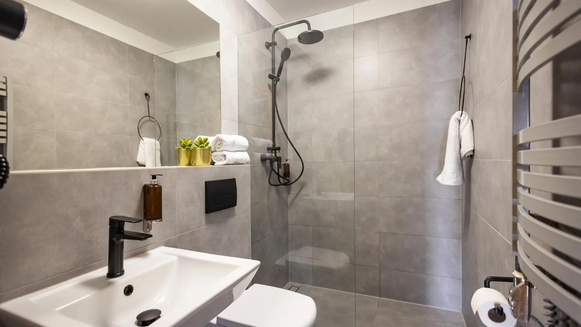 Apartamento Rozana Loft - Old Town Cracovia